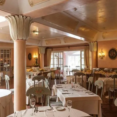 Le Palme 4* Порто-Черво